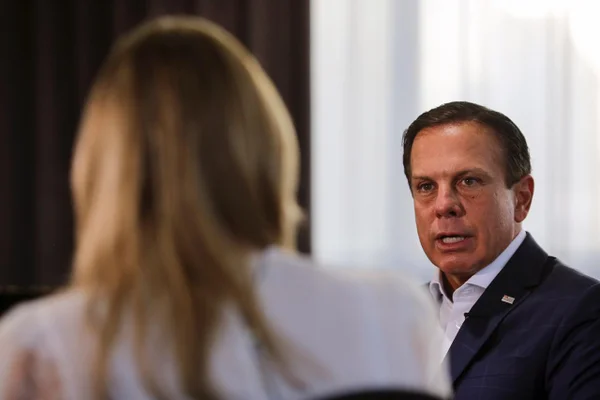 Doria em entrevista para Rachel Sheherazade