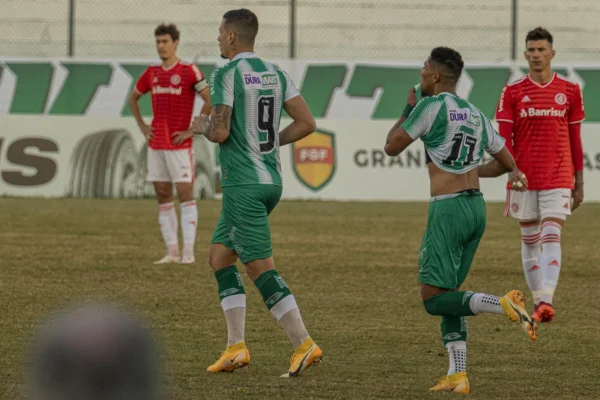 Internacional joga mal e perde para o Juventude na semifinal do Gaúcho