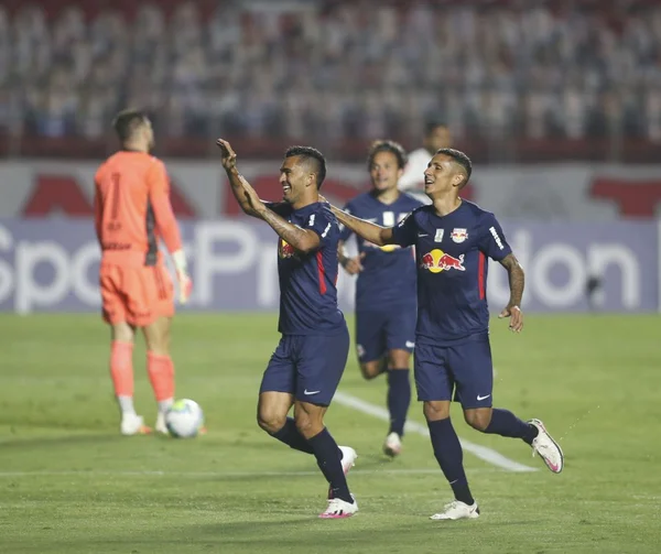 Bragantino empata com o São Paulo