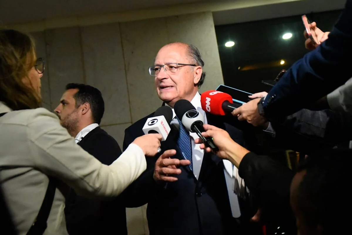 Vice-presidente eleito Geraldo Alckmin (PSB) dá coletiva Vice-presidente eleito Geraldo Alckmin (PSB) dá coletiva