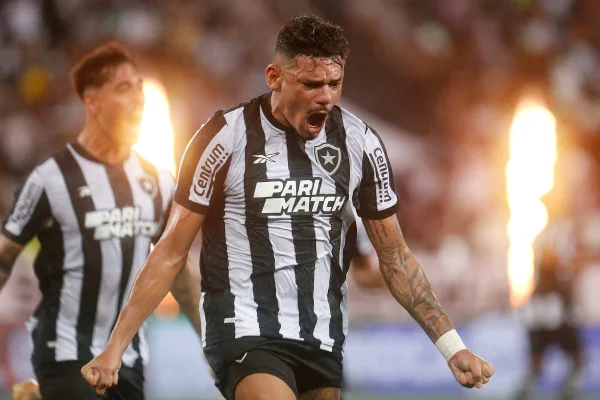 Botafogo empata antes de enfrentar Nova Iguaçu no DF