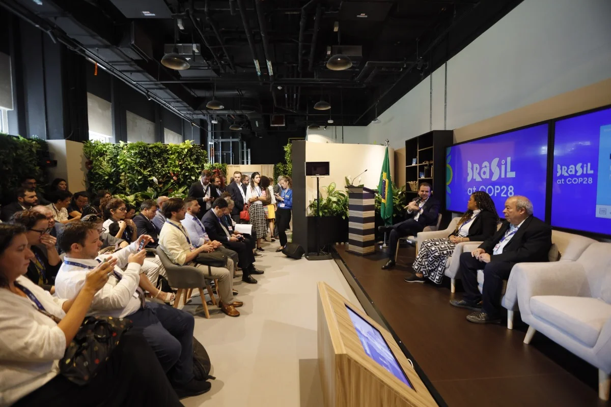 Presidente da Apex celebra que os eventos brasileiros na COP28 estavam cheios de pessoas interessadas Presidente da Apex celebra que os eventos brasileiros na COP28 estavam cheios de pessoas interessadas