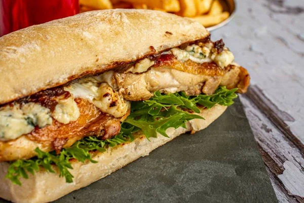 Bacon Sanduíches Originais: conheça novo delivery com receitas “diferentonas”