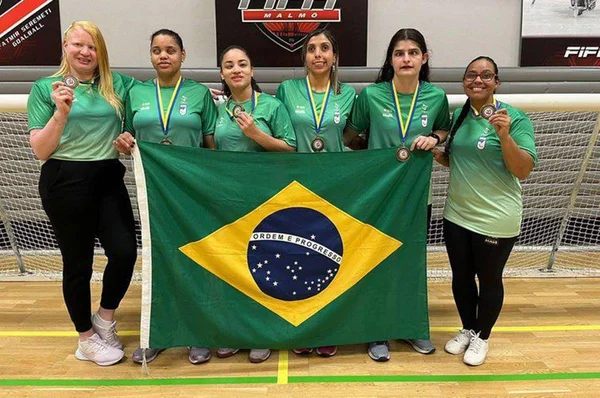 Com base do DF, seleção de goalball conquista bronze na Europa