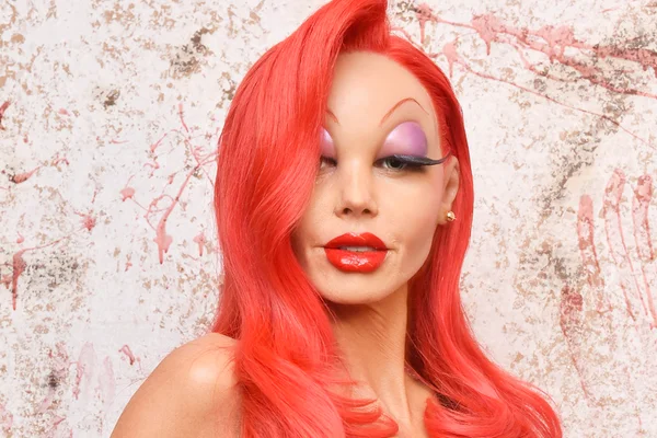 E o prêmio de melhor fantasia de Halloween vai para… Heidi Klum