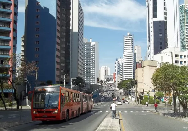 Agua Verde, Curitiba