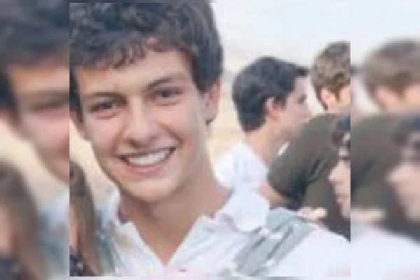 Réu por espancar médico em frente a boate vai a júri após 8 anos