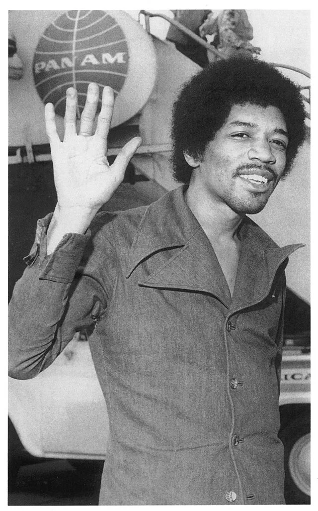 Fotos de Jimi Hendrix do livro Jimi Hendrix: Uma Sala Cheia de Espelhos Fotos de Jimi Hendrix do livro Jimi Hendrix: Uma Sala Cheia de Espelhos