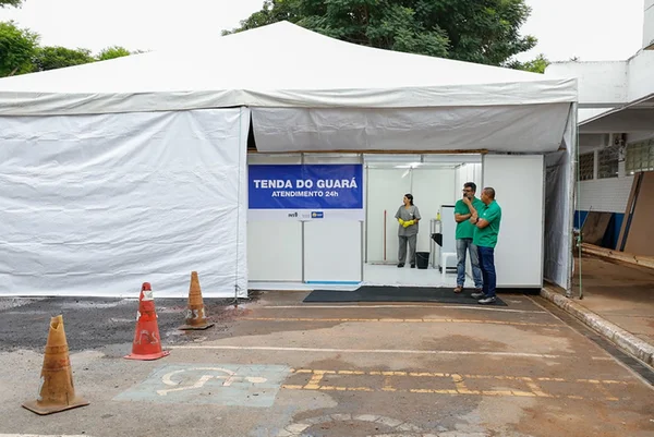 Tenda da dengue no Guará