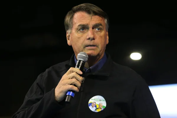 Bolsonaro diz que fará desfile militar no Rio em 7 de Setembro