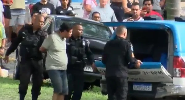Alexander da Silva, preso no Rio de Janeiro (RJ) suspeito de matar a mulher e dois filhos