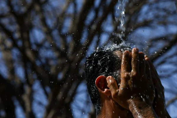 Que sufoco! DF bate novo recorde de temperatura: 34,9ºC