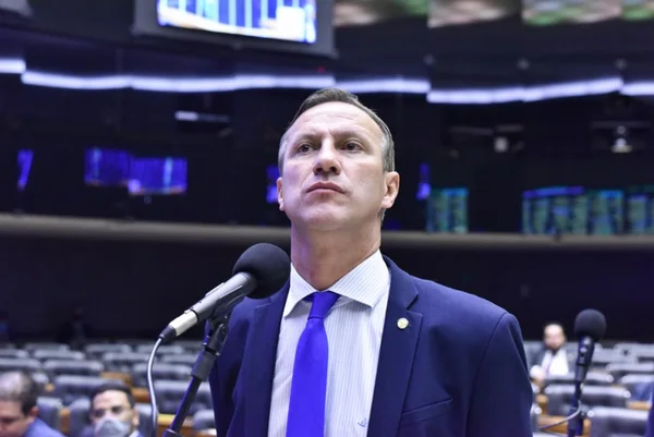 Sanderson_deputado_bolsonarista
