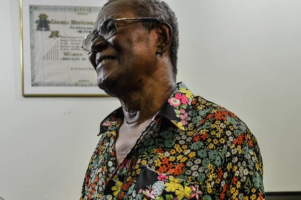 Sambista Wilson Moreira morre após luta contra câncer