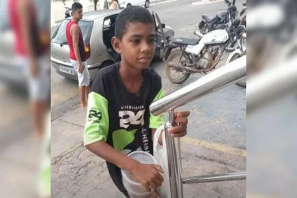 Vitor da Silva Santos, de 11 anos