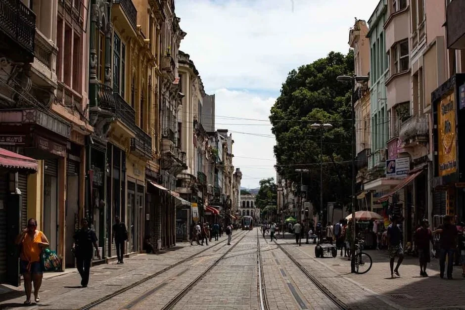 Comércio fechado e ruas desertas pelo centro do Rio Comércio fechado e ruas desertas pelo centro do Rio