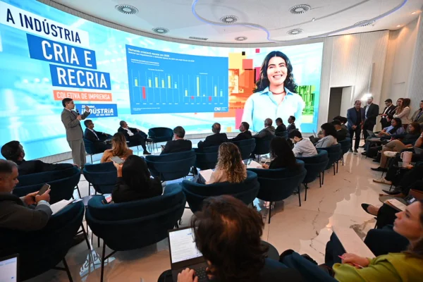 Coletiva de Imprensa na Confederação Nacional da Indústria