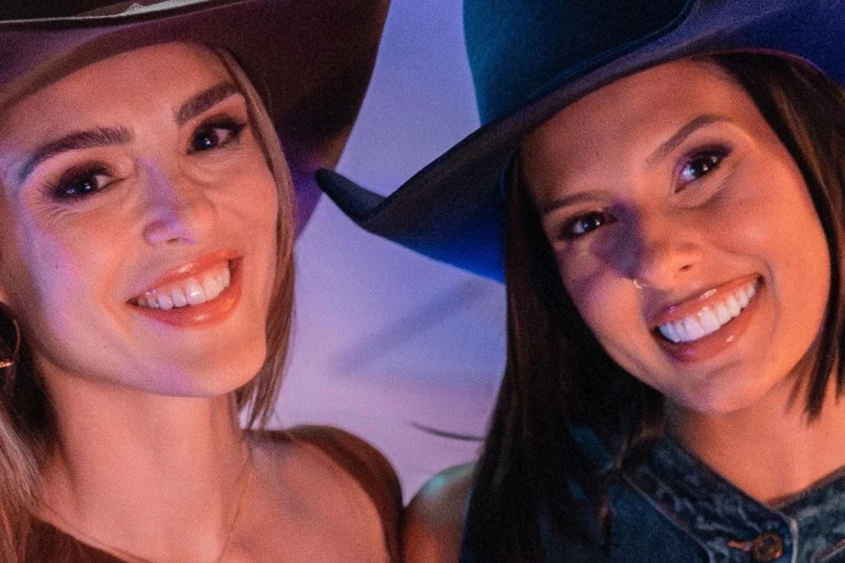 Isabelle Drummond e Ana Castela Isabelle Drummond e Ana Castela