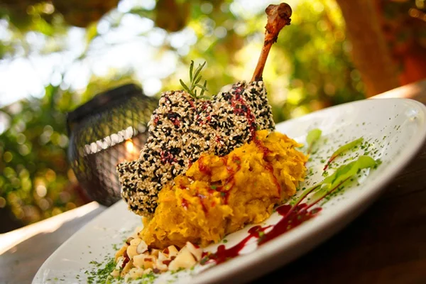 Restaurante Santé 13 aposta em confit de pato no mês de setembro