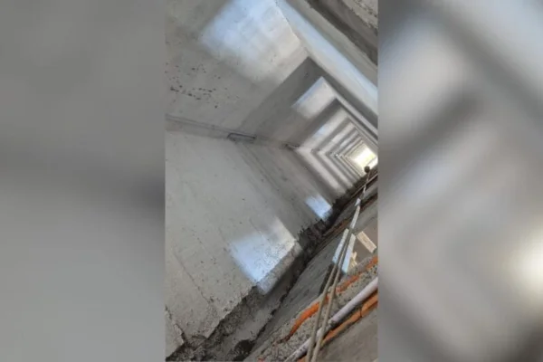 Foto de prédio no qual um trabalhador caiu do nono andar e morreu