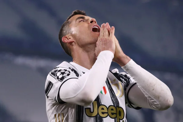 Juventus cai na Champions League
