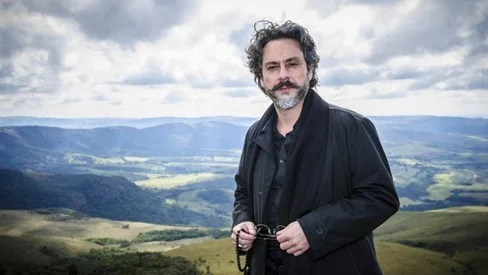 Comendador José Alfedo (Alexandre Nero) em Império