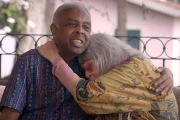 Gilberto Gil faz declaração emocionante a Rita Lee. Assista
