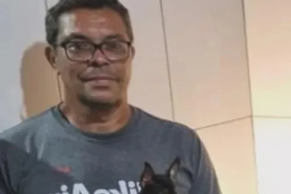 Imagem colorida, Homem é morto a facadas pelo próprio filho em Japerip- Metrópoles
