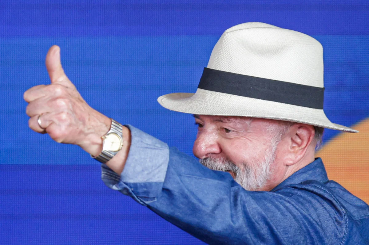 O presidente Lula O presidente Lula