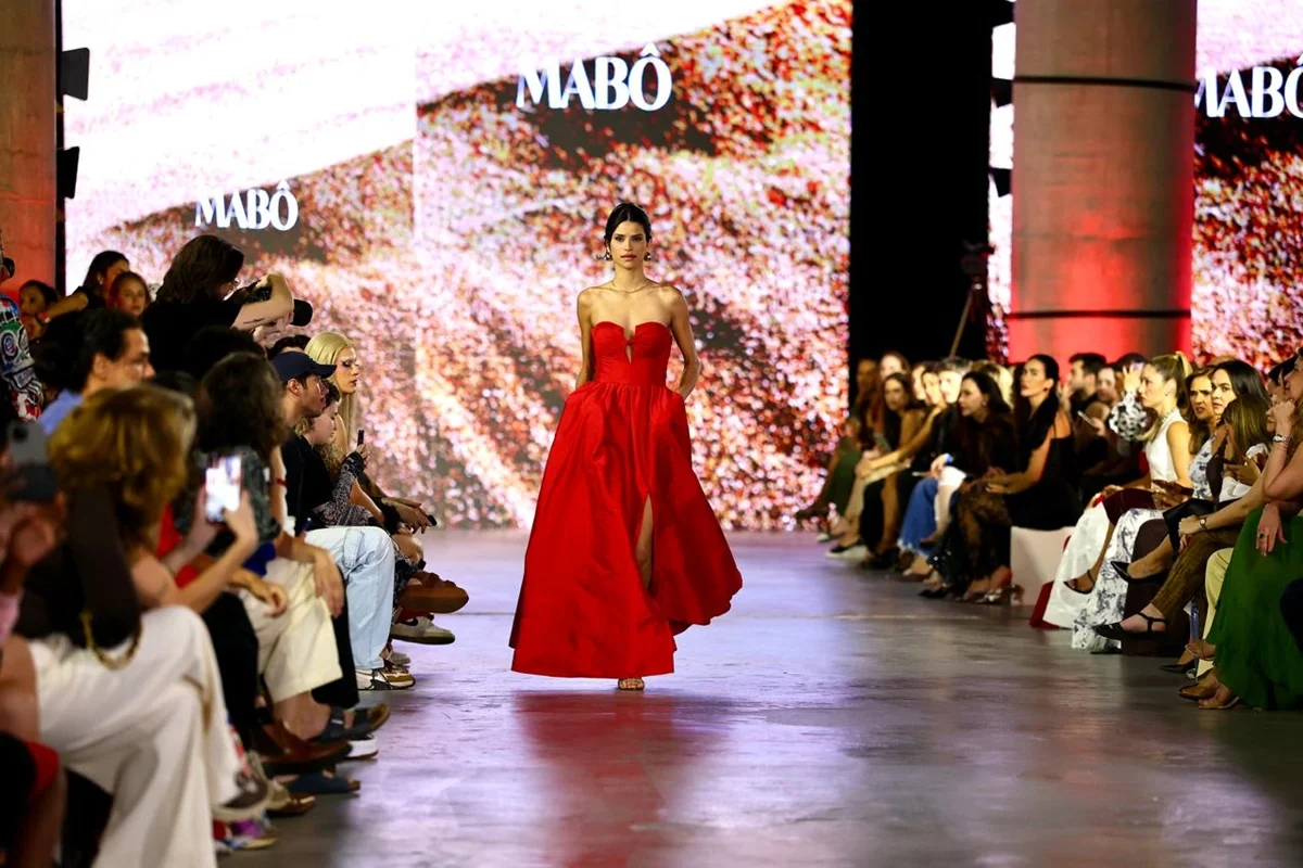 Mabô trouxe opções de vestidos de festa para todos os tipos de mulheres Mabô trouxe opções de vestidos de festa para todos os tipos de mulheres