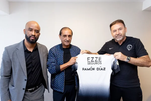 Na burocracia: veja o que falta para Corinthians estrear Ramón Diaz