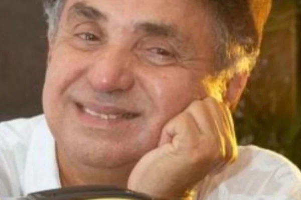 Morre Carlos Pitta, compositor que descobriu Ivete Sangalo