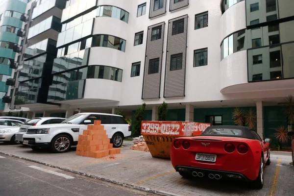 Justiça proíbe família de Valmir Amaral de vender carros de luxo