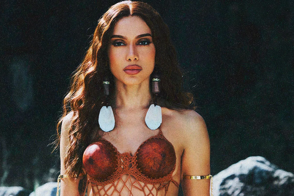 Anitta tinha medo de expor religião: “Não pode dizer que é da macumba”