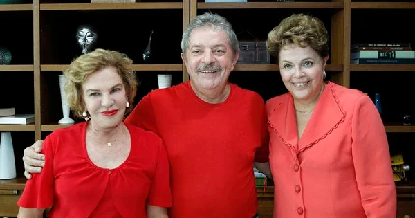 Em áudio, Marisa Letícia xinga adeptos dos panelaços contra o governo. Ouça