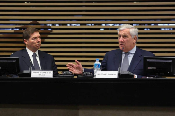 vice-primeiro-ministro e ministro das Relações Exteriores da Itália, Antonio Tajani, com presidente da Fiesp