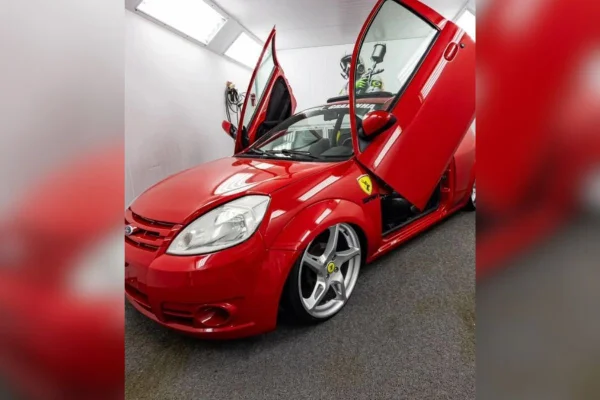 Empresário transforma Ford Ka em “Ferrari” de R$ 190 mil. Veja