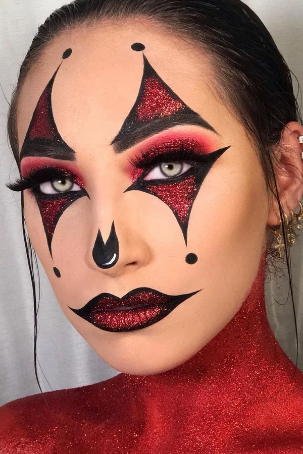 Halloween: 10 inspirações de maquiagem para arrasar no Dia das Bruxas - destaque galeria Halloween: 10 inspirações de maquiagem para arrasar no Dia das Bruxas - destaque galeria