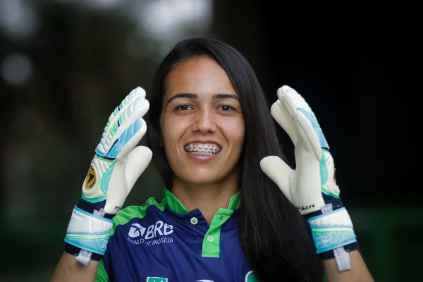 Karen Hipólito Minas