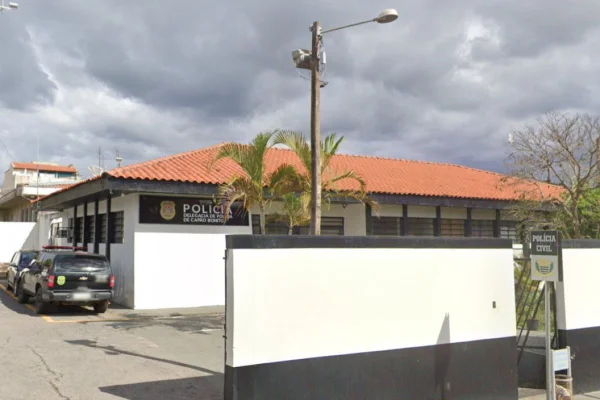 Funcionário morre soterrado por grãos de soja no interior de SP