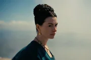 Anne Hathaway (Penelope) no filme A Odisseia