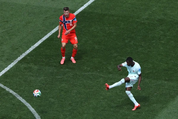 Dembélé marca o terceiro e França abre 3 x 1 contra a Noruega; siga