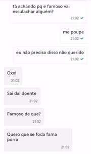Entregadora expões respostas de John Kennedy, do Fluminense Entregadora expões respostas de John Kennedy, do Fluminense