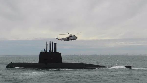 Submarino argentino relatou falha antes de desaparecer no Atlântico