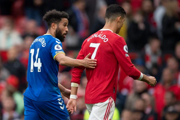 Townsend, do Everton, revela que foi ignorado 4x por CR7 ao pedir camisa