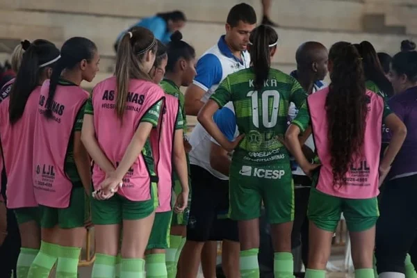 DF: time do Minas Icesp tem pertences furtados da mala em voo