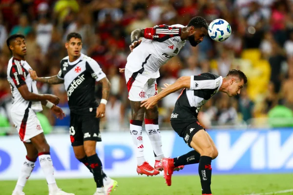 Vasco e Flamengo empatam sem gols pelo Campeonato Brasileiro