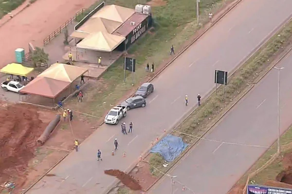 BR-070 é interditada no Entorno do DF após rachadura no asfalto