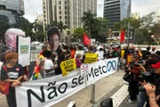 Ato em frente a sede da Meta em São Paulo
