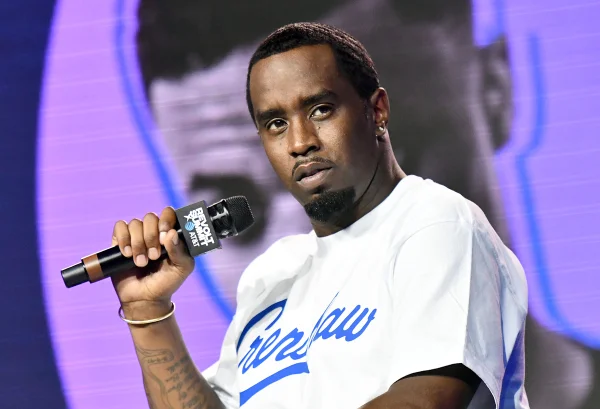 Diddy faz acusações contra a Netflix e critica documentário: “Ilegal”